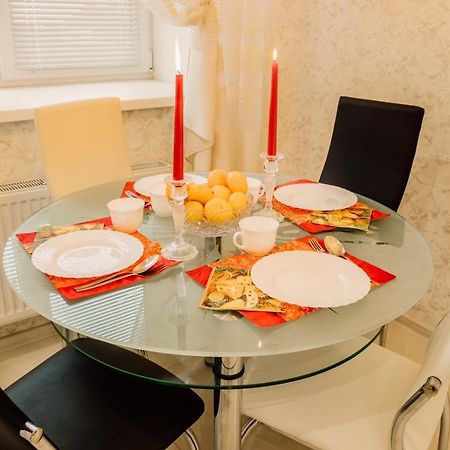 Center Apartments Zarechny Residential Complex スームィ エクステリア 写真